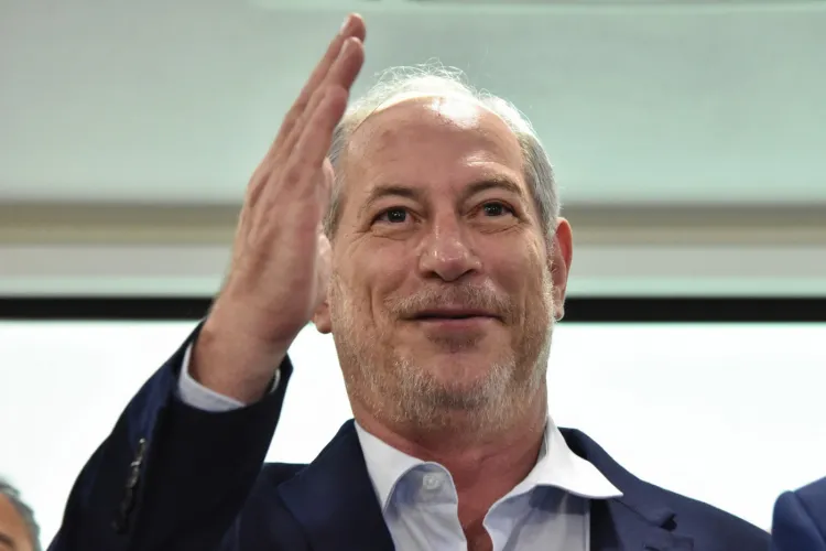 Ciro Gomes mantém suspense no Ceará e pode mirar Presidência em 2026
